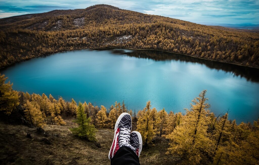 travel, lake, feet, resting, hiking, hiker, outdoors, nature, relaxing, shoes, footwear, mountain view, peak, summit, tianchi, aershan, viewpoint